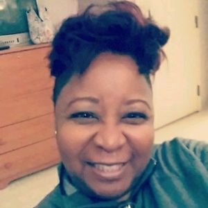 Meet your Posher, Khadijah